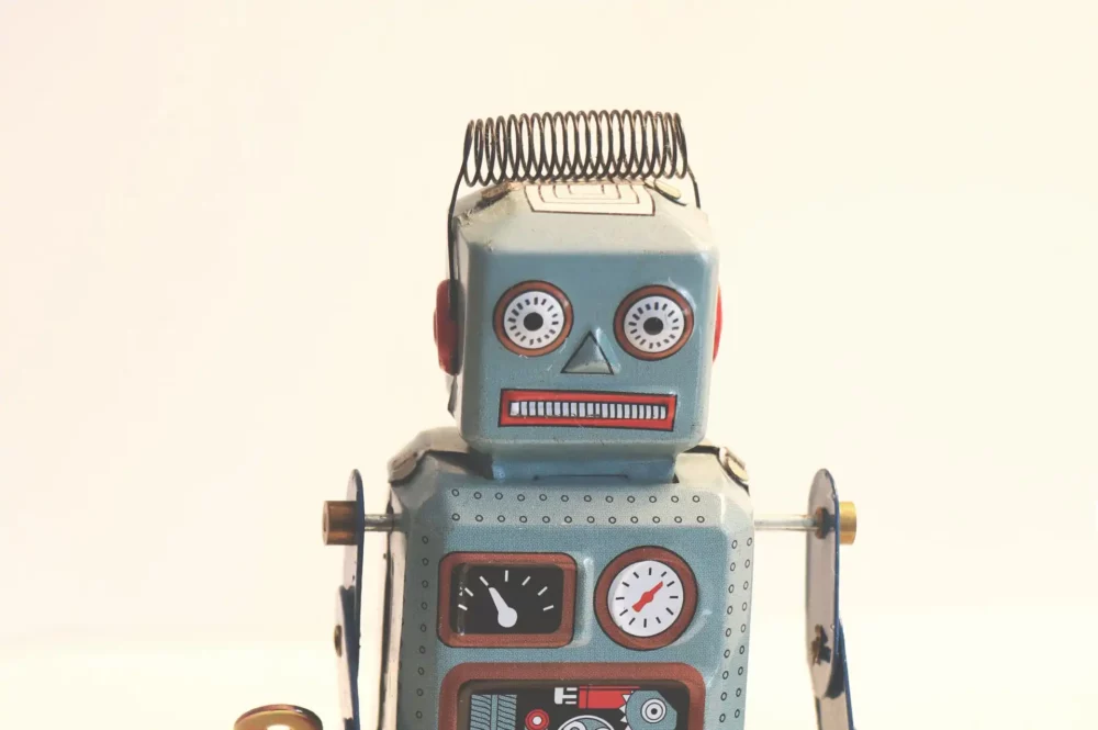 Robot Photo by Rock'n Roll Monkey on Unsplash